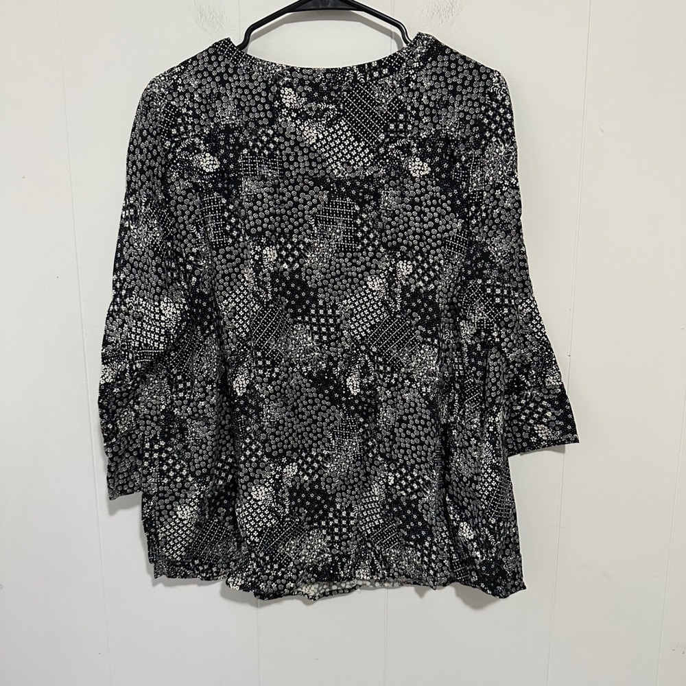 Magnolia Grace Womens 2X Black White Floral Patchwork Embroidered V-Neck Blouse - Picture 5 of 8